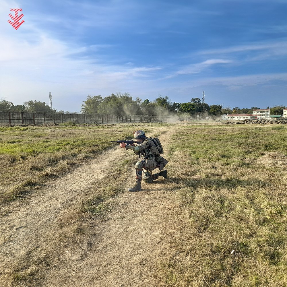 There's nothing like Hands On Experience when deciding  the right #TacticalGear for Combat. 

Our team is on ground with some very ‘Special Friends’ going through a variety of Kits, Configurations & Drills. 

Contact us to set up a Demo with your Unit.
It's time to step it up.