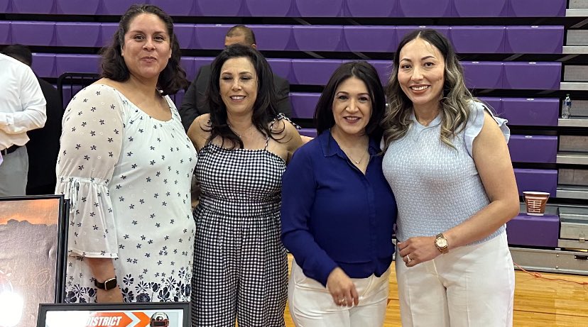 Another Suits & Sneakers 👟in the books. Ty to Mrs. Rodriguez Mrs. Negron Mrs. Peña and Mrs. Ramirez who serve as booster board members for @EastlakeBooster. Always a great event every spring. We can't thank them enough for all they do for our program. 💜🧡🏈💜🧡