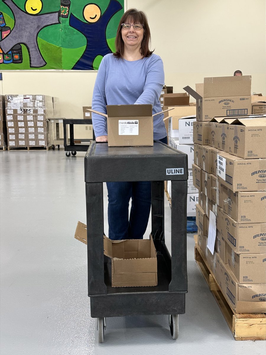 Check out the fantastic volunteer event our Community Engagement Team recently organized at the RI Community Food Bank! We're passionate about giving back to our community and believe in the power of lending a helping hand. #CommunityEngagement #Volunteerism #GiveBack