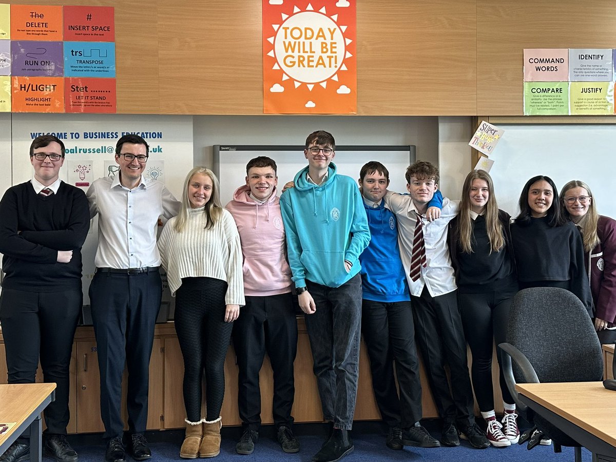 FHS Business Education tweet media