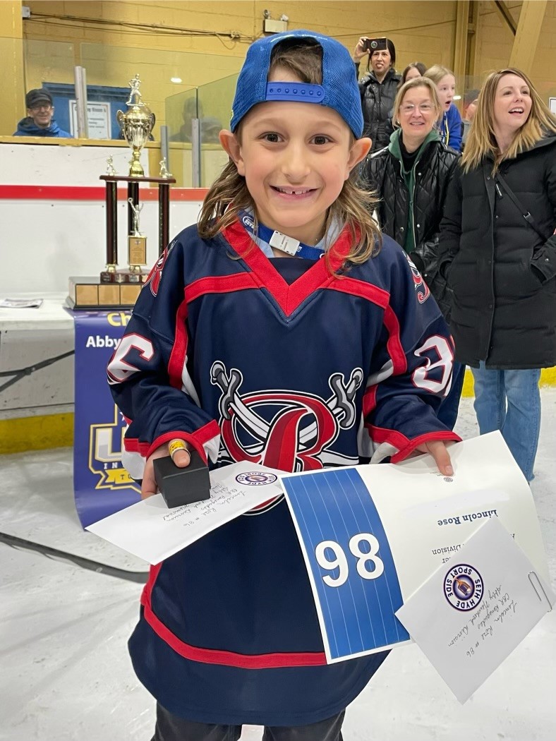 Congratulations to Lincoln Rose for being awarded the Jamie Hynes Memorial 'Grit' Award during the U9 Selects Tournament. This award recognizes a player who works hard, leaves it all on the ice, are a great teammate, good sport and their love of hockey is evident every shift!