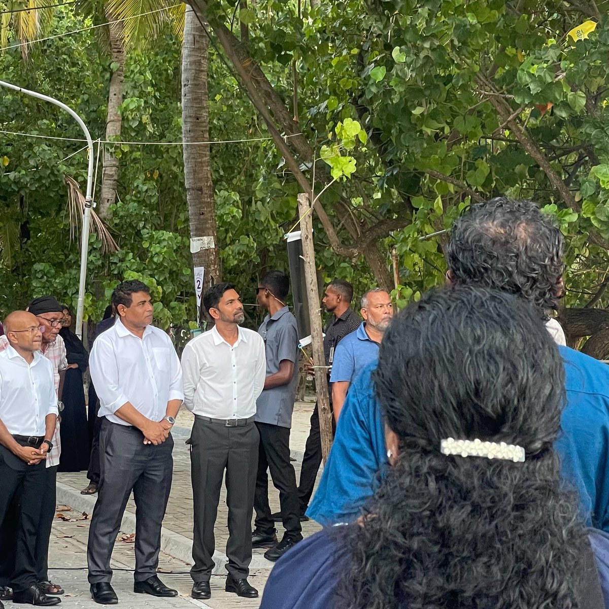 msfifi_'s tweet photo. 3 ބާރު މަސްހުނި ނުވެ، މަޖިލިސްގެ މަސައްކަތް ފުރިހަމަ ގޮތުގައި ކުރެވޭނީ، ނުވިކޭ އަދި ވެރިމީހާގެ ކޮންޓްރޯލަށް ނުވެއްޓޭނެ މެމްބަރުންނަށް!
އެއީ ޝިއްޕެ! 3️⃣✅
މުހައްމަދު ޝިފާޒް (ޝިއްޕެ) 3️⃣✅
#VoteShippe #Majlis2024 #FaaraveriMajlis #VillimaleDhaaira https://t.co/wyRjrWdNj4