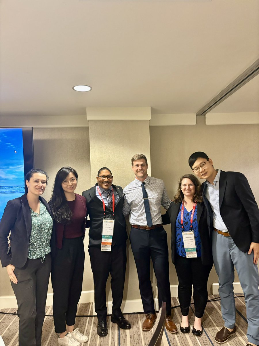 Do you have FOMO from watching us resident @ACRORadOnc committee members make great friends & improve our #radonc world ☢️🌎through education, scholarship, mentorship, & DEI initiatives? @hrcherng Well the ⏰ has come for you to apply! Due May 12! acro.org/page/residentC…