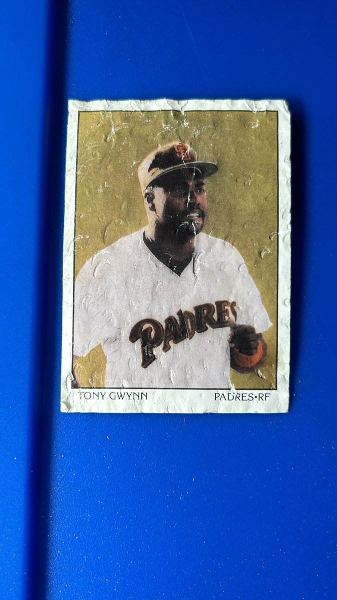 dirtyhtwo0's tweet photo. Parking lot find. @Padres @MLBNetwork  @MLBNetworkRadio going to college fund any offers? https://t.co/sWjUAzrLE1