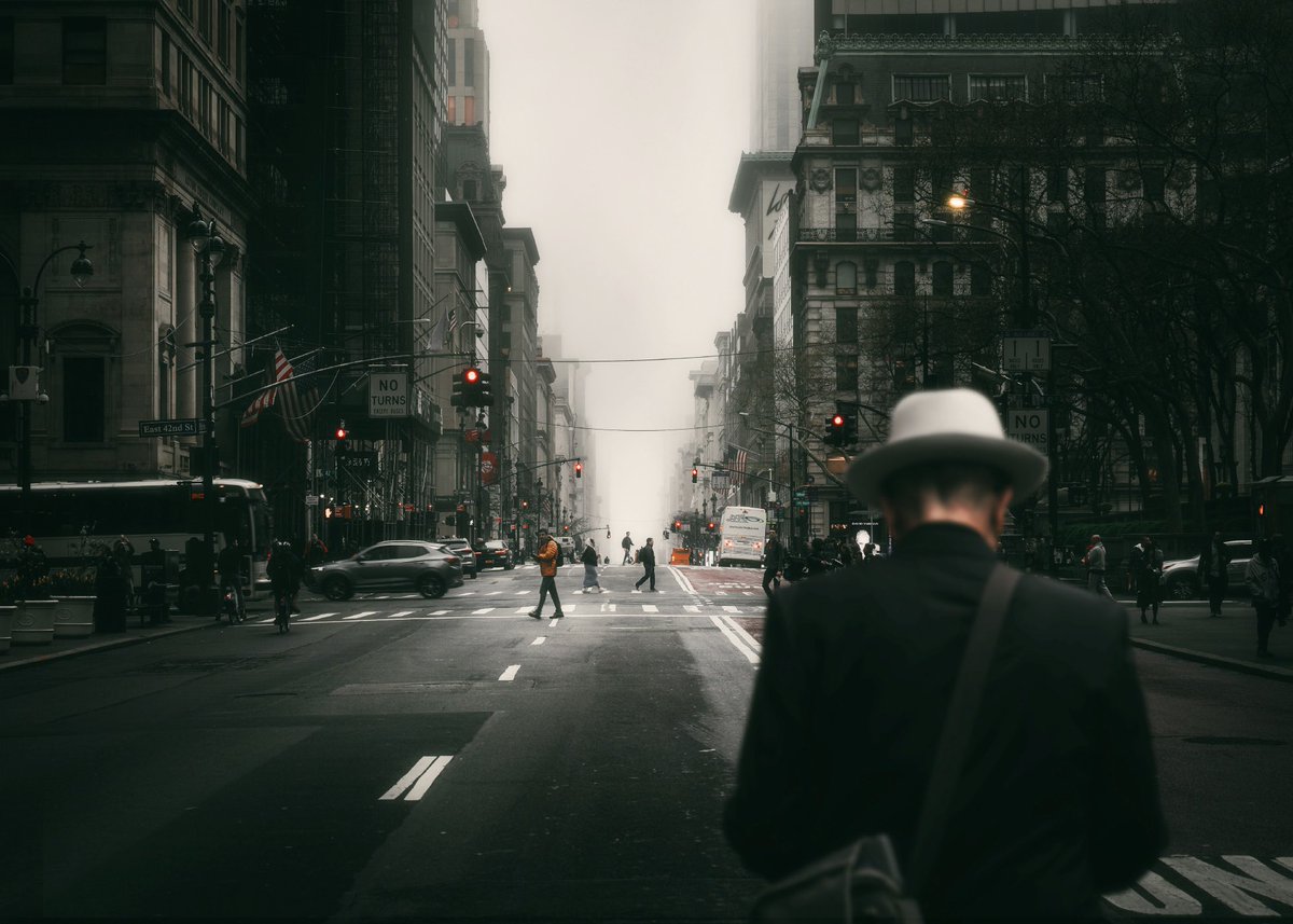 boravsbora's tweet image. once upon a time in New York City