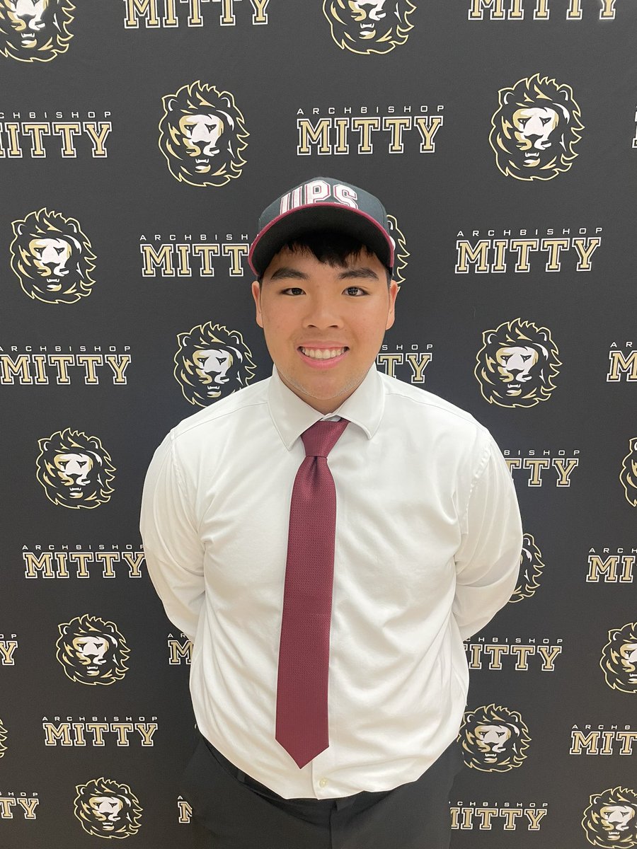 🖊️MADE IT OFFICIAL 🖊️

Congrats to Zach Nayal, class of 2024, for officially signing to play football for @P_S_football this Fall

#GrittyMitty
#LoggerUp