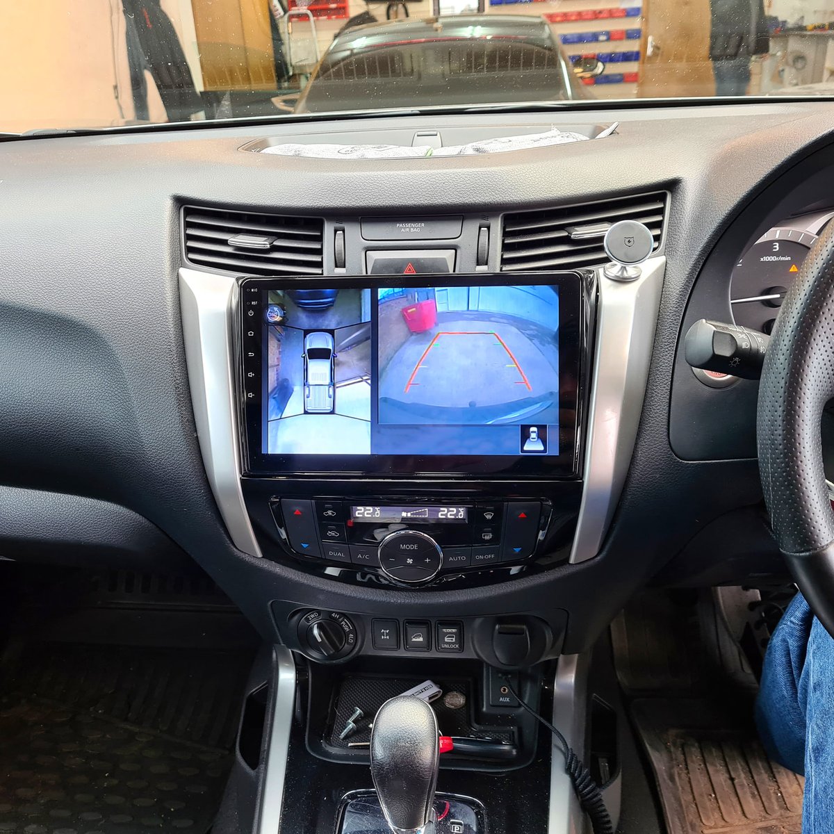 ✅ Nissan Navara 2017 Stereo Upgrade. Customer bought his own 10' unit and came to us to fit it and retain the 360 camera view he previously had.

 Call us on 020 8558 111
🌐 Visit us on incarmusic.co.uk
📍 Find us on Leyton, London E10 6RF

#audioupgrade #carspeakers