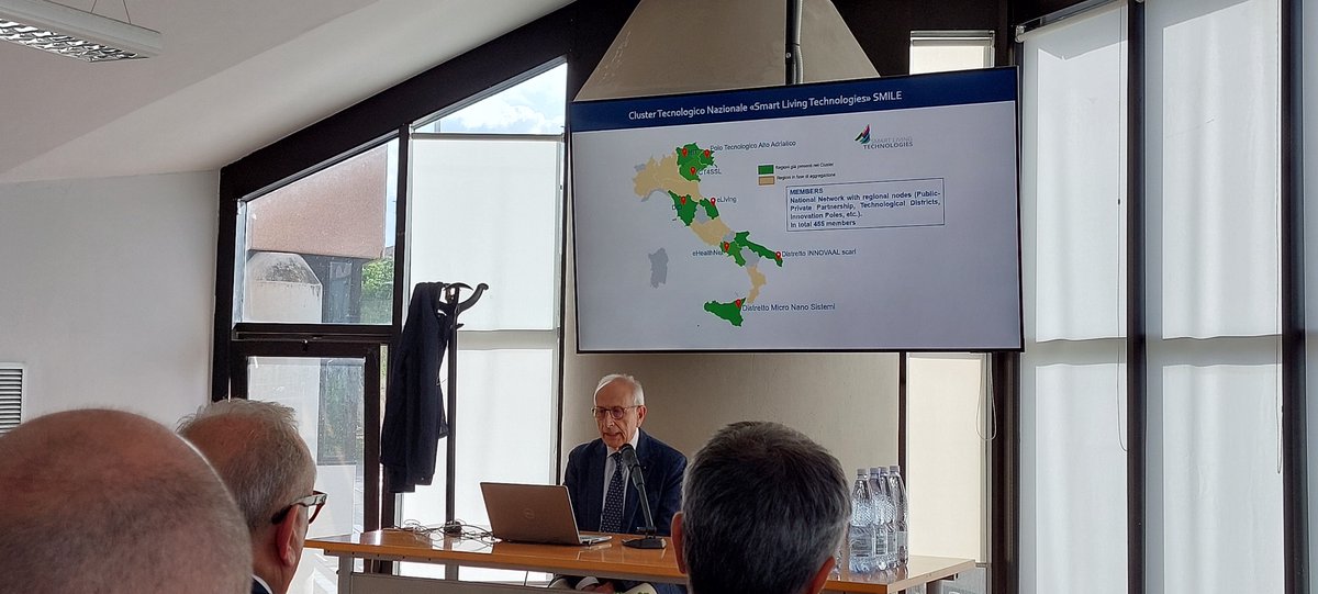 dante_edih's tweet photo. Yesterday, April 18th, the workshop titled "Capacity Building and Financing SMEs: Competitiveness of Small and Medium Enterprises and Access to Subsidized Finance in the Context of Technological Transition" was held in Palermo. https://t.co/4Gw86iNBjv