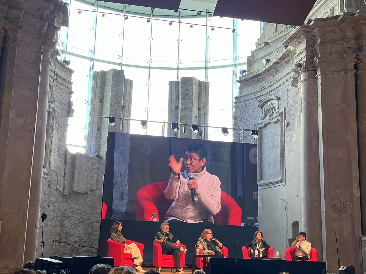 On “this type of journalism is advocacy” “When it comes to battle for facts, journalists *are* activists” @mariaressa “If we continue like this we will be dispassionately reporting from end of the world but our job is: report to prevent end of the world” @BrankoMilan #ijf24