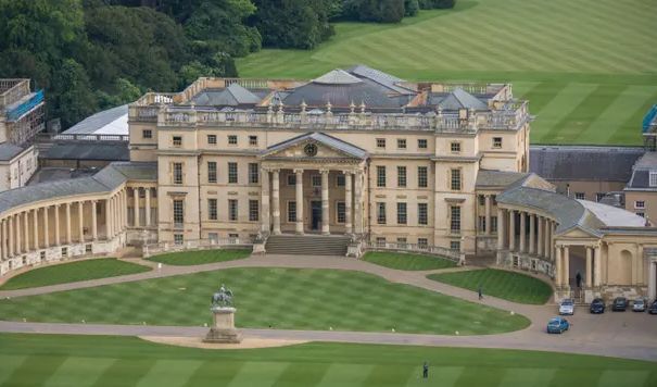 Stowe School in Buckinghamshire have a vacancy for and Admissions Manager @stowemail More details: buff.ly/4d4RPwi