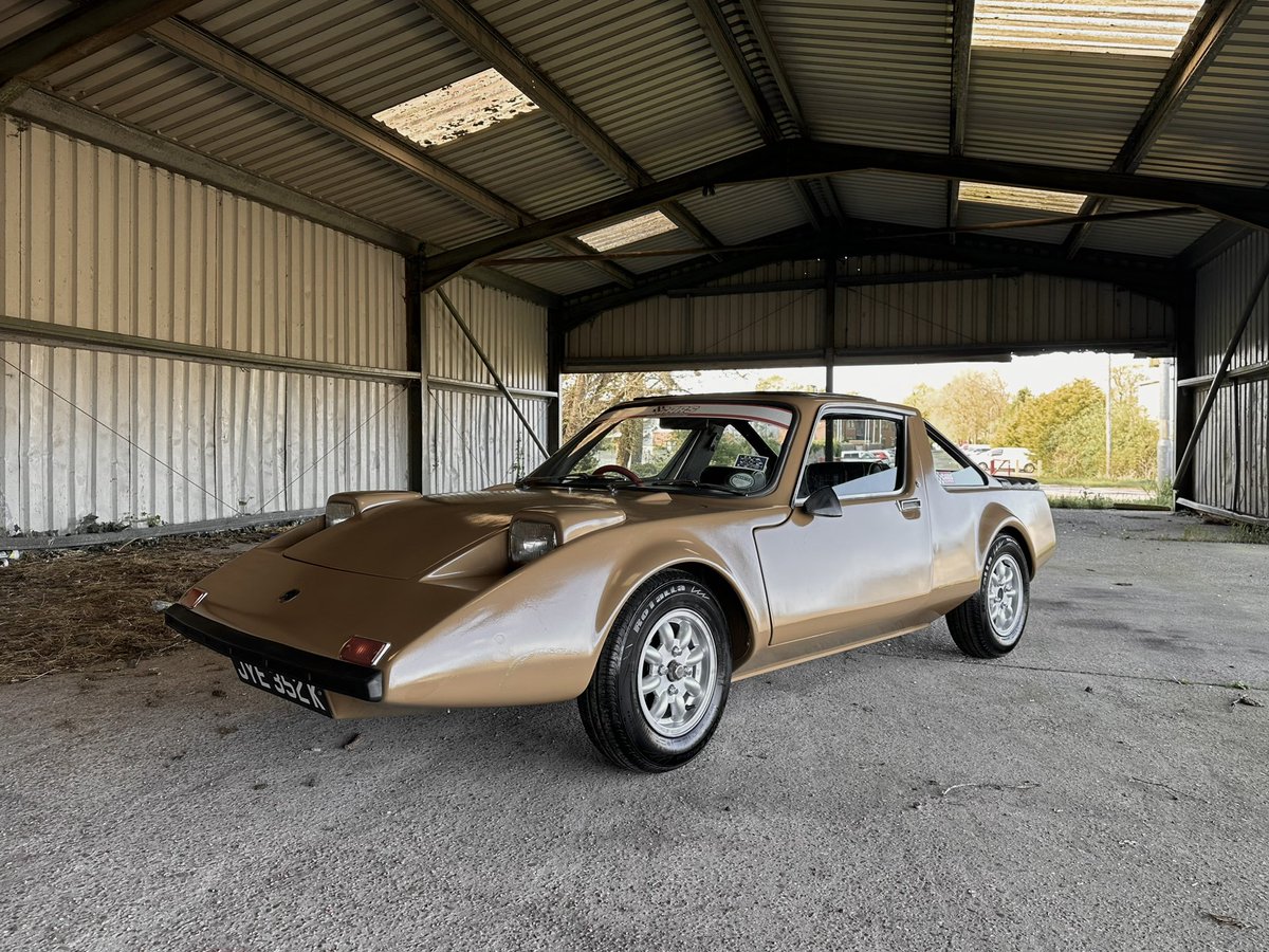 The Brown <a href="/ClanCrusader/">Clan Crusader</a> is channelling a new vibe ahead of tonight’s <a href="/eytcc/">EYTCC</a> Humber Bridge Classic Car Meet.

Minilites make every car think it’s a rally car. 🚀🤎