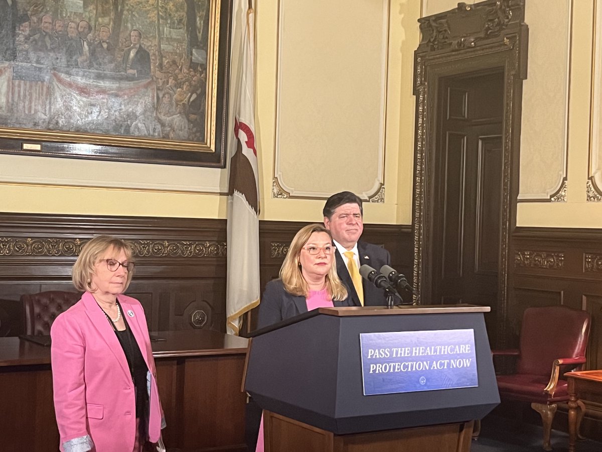 A plan backed by @GovPritzker to reform how insurers operate in Illinois is heading to the Senate after the House approved it Thursday night. healthnewsillinois.com/2024/04/19/hou…