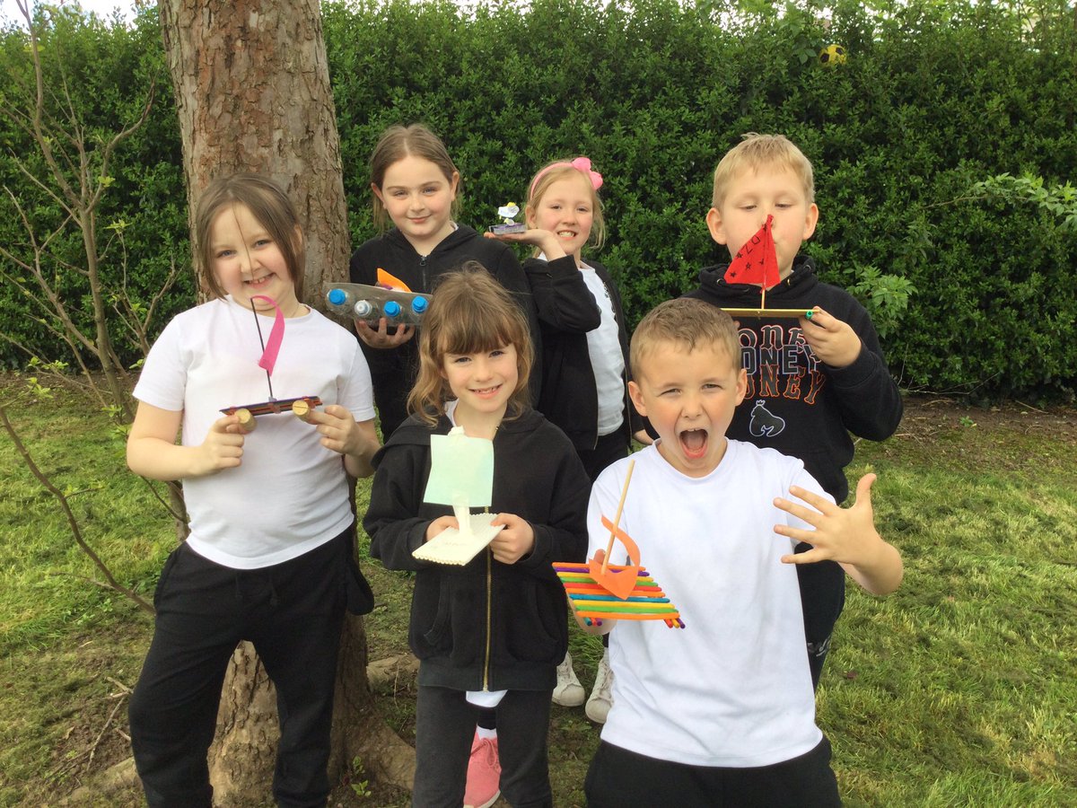 These children really excelled when the DT team set them the challenge of designing and making a raft that would float when placed in water. A truly Titanic effort, as these children sailed into the final stages of the competition!⛵️ #Year3 #DesignAndTechnology #Raft @WarstonesP