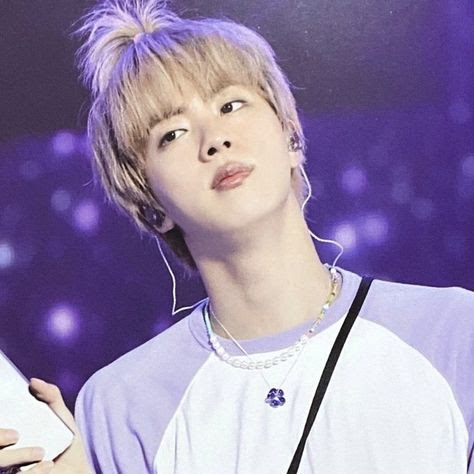 Drop something ‘purple’ in your gallery 💜