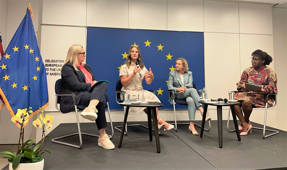 If you invest $1 in women's health, you get $3 back. Impressive & inspiring group of women @JuttaUrpilainen @melindagates @NadiaCalvino on stage at @EUintheUS today to discuss how innovative financing can unlock the potential for women and girls. @EU_Partnerships @gatesfoundation