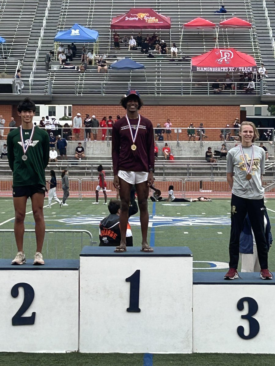 Region IV 3200 M Champion Kebede Kerlin. 9:10.01