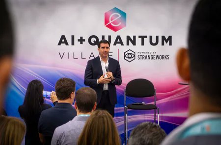 Entrepreneur Matthew Cimaglia recently gave two keynote speeches, shedding light on the current state of quantum technology. His message was clear: the quantum future isn't just approaching—it's already here. 🔍🔬 Read more: thequantuminsider.com/2024/04/19/ent… #QuantumTech #Investment