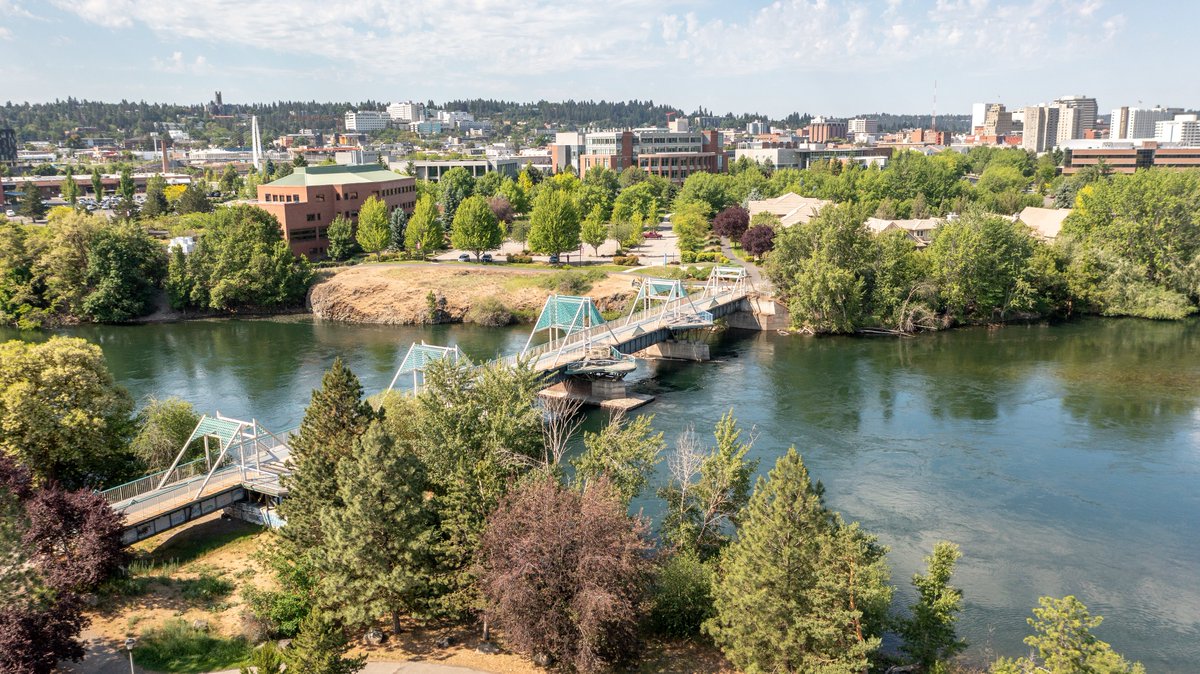 wsu's tweet photo. For this Friday's campus photo, we go to the campus currently hosting the Board of Regents meeting. @WSUSpokane is #WSU's health sciences campus and boasts statewide impact.
Each Friday during the spring we share a beautiful photo from one of our campuses. #SystemBeauty https://t.co/SZYnMPRX8o