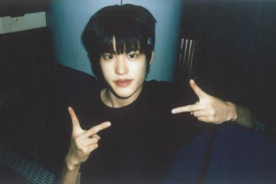 blo0mingangels's tweet photo. Restarting ﹗﹗
helloo! i'm sai and i'm looking for interactive moots here ♥︎  

- he/they, filo 
- not new to #stantwt &amp; #kpoptwt 
- riize, new jeans + more ! 
- any fandoms are welcomee
 * to be moots/spread, i fb ! https://t.co/sp3sRdVmwa