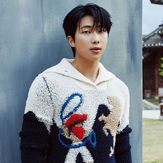 Jiseok of Big O!cean, which is the first hearing-impaired boy group, reveals BTS RM's donation to his school in 2019 helped him learn music and ultimately become a K-Pop idol 💛