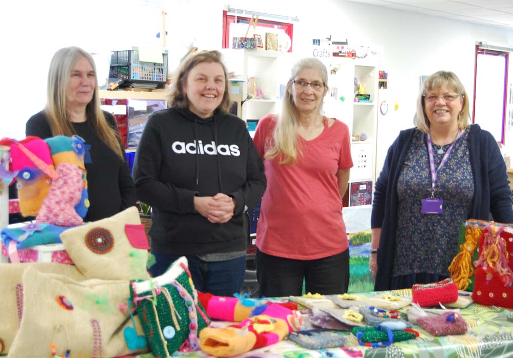 Crafting for a cause 🧶 Good people, good cause, good vibes! ✨ Thank you to each Reachout member who took part in this project and came together to support the <a href="/TownBreak/">Town Break</a> community. Read more: reachoutwithartsinmind.org.uk/single-post/cr…