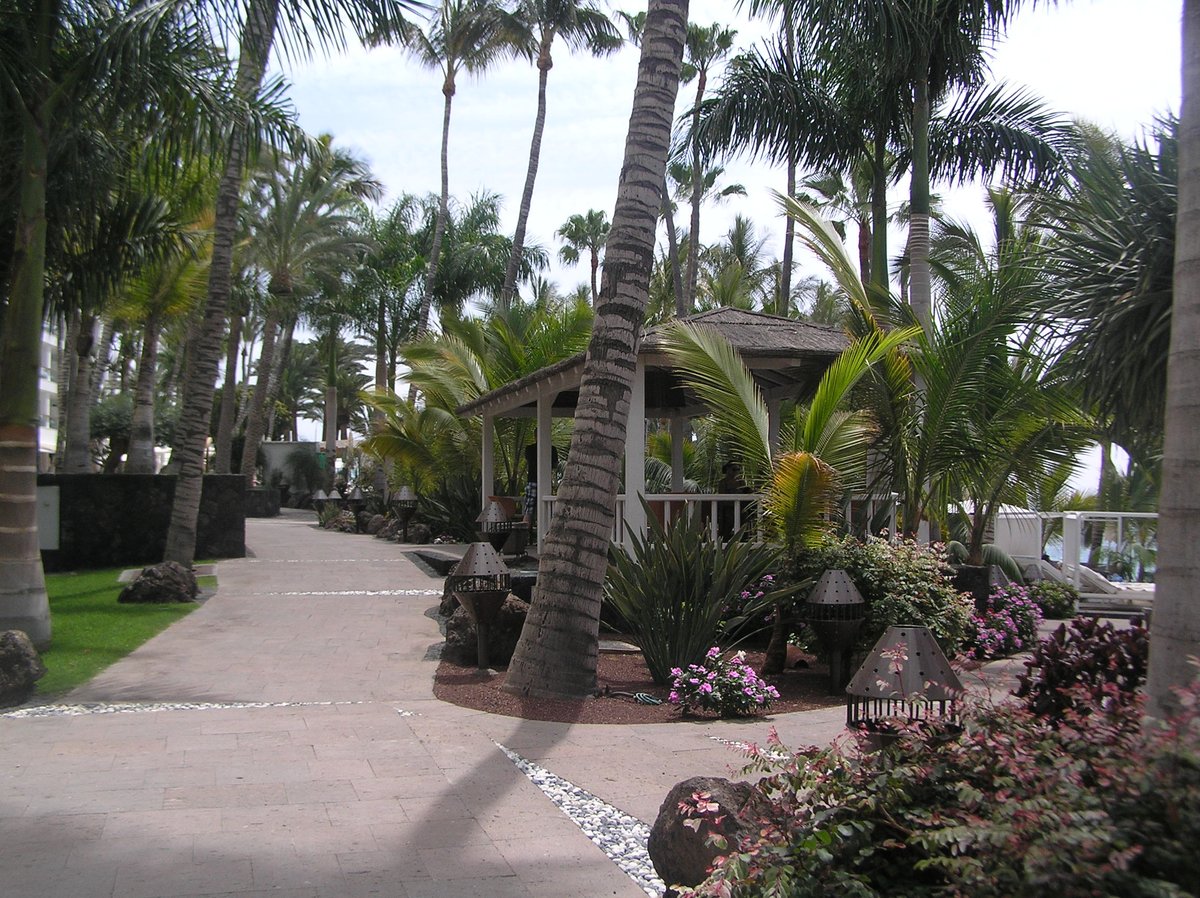 Hola #Lanzarote Hotel #Fariones Best Relax &amp; Leisure Hotel of Spain By Condé Nast #traveler <a href="/HotelFariones/">Hotel Los Fariones</a>