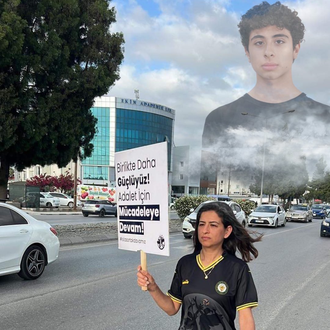 14 aydır her gün ölen bir Anne🤍 Bugün attığı her adımda Adalete güvendiğini ve “BİRLİKTE DAHA GÜÇLÜYÜZ” diyor. Bizlerde #isiasortakdavamız 
#isiasemsaldavaolacak diyoruz .