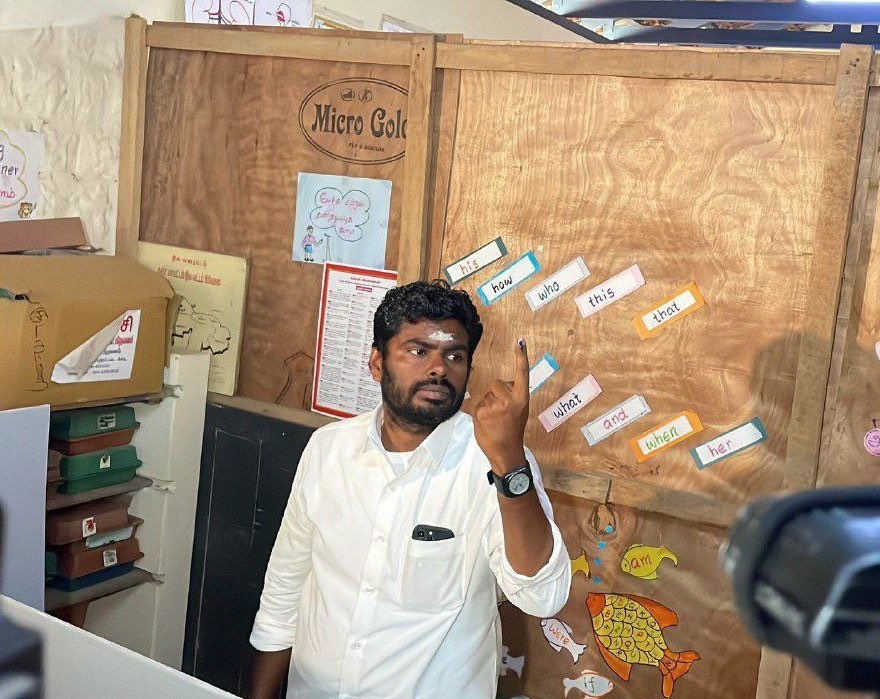 Voter has asked annamalai to put more efforts next time.

Done & Dusted 

Irrespective of his defeat,We must appreciate his dedication & efforts made for @BJP4TamilNadu 

#ModiTohGayo #voting #tamilnaduelection