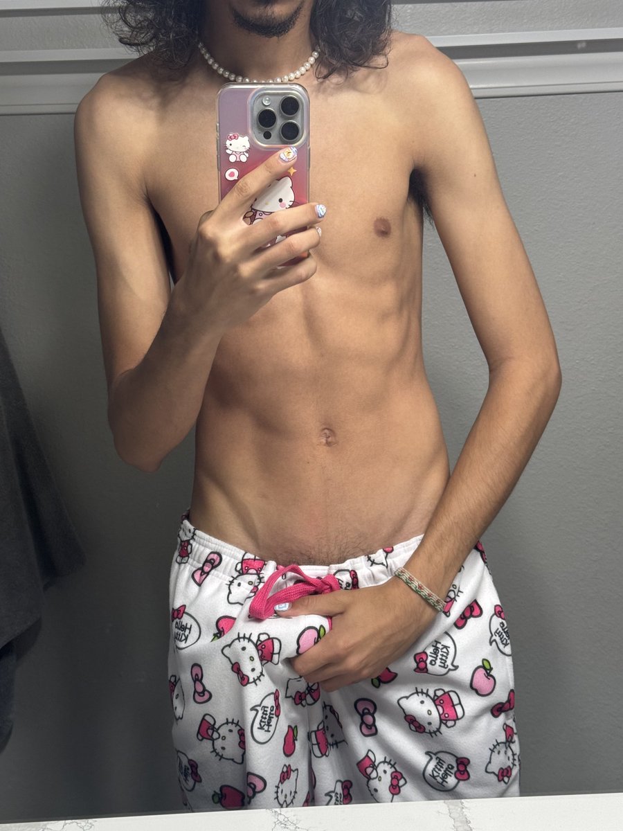 blake522's tweet photo. who likes my pj’s https://t.co/fpf7IQZpyo