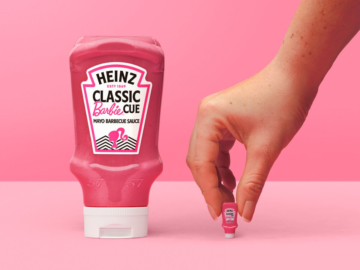 Barbiecue is really giving us the sudden urge to make mini versions of every Heinz sauce 👉👈 Do we…? 💖