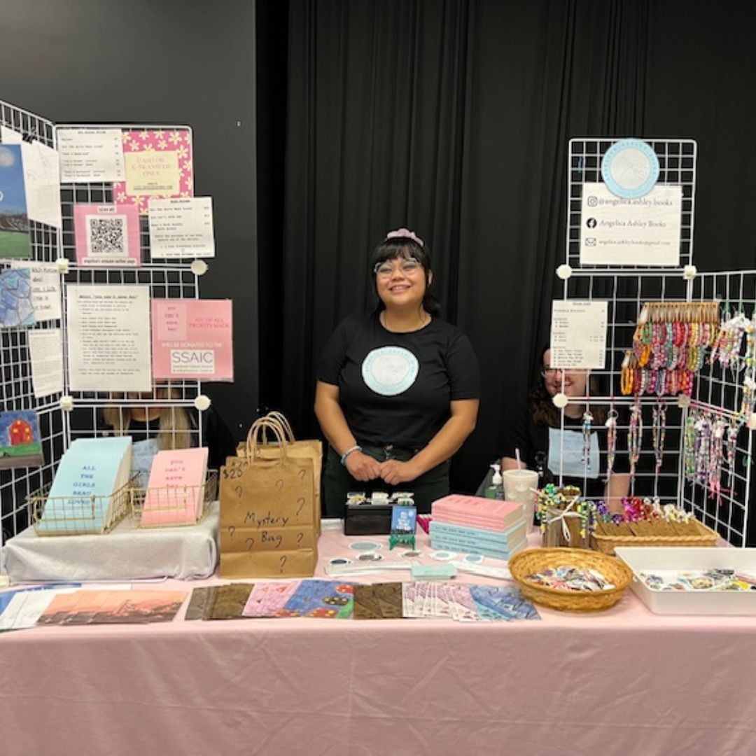 Have some free time on May 3 & 4 from 10 am - 3 pm? Visit our upcoming Market Mall pop-up! Join us to support our local immigrant women vendors, browse expertly made treats, gifts, and products, and enjoy time out in the community. We look forward to seeing you there!