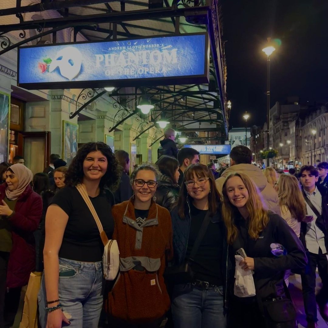 Phans, we bid you welcome! Remember to snap a photo outside His Majesty's Theatre before the show and tag us for a chance to be featured in future. #PhantomLondon 📸 dlp.theatreliv, marsaillewells, lolahquinn, joellewecklein