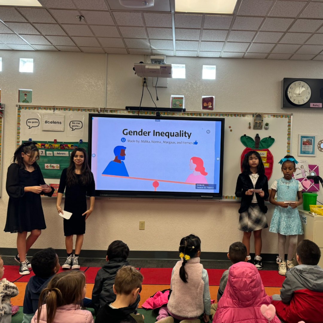 🌟 5th Graders at Piggott Academy dazzled w/ their Exhibition Projects! A cornerstone of the #IBProgram, it's more than just a project-it's an exploration that pushes students to inquire, research, & act w/ a global perspective. 📚🎉 #CCSDMagnetSchools #WeAreCCSD @iborganization