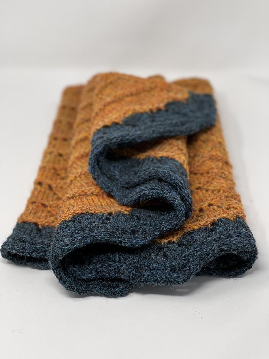 Purlemma's tweet image. I’m delighted to say that my new Stonehaven Shawl pattern is launching on Sunday 21st April 2024 at my sold out Baa! shawls workshop! Each participant will receive a copy of the pattern and it will also be available in my Ravelry &amp;amp; Payhip designer stores!
#knitting 
#ShawlPattern