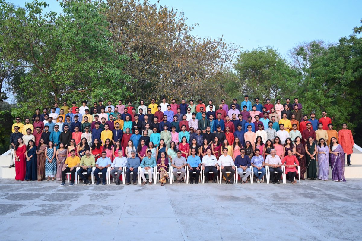 Wishing the Class of 2024, Department of Electrical Engineering, a bright future. May your circuits always be connected and your ideas always spark innovation! ⚡🎓 

#EEngineers #BrightFutures #IITKStudents #IITKanpur #iitk