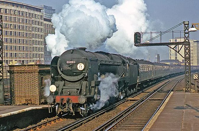 'I actually found them very frightening. Consequently, unlike most children of a pre-teen vintage, I did not want to be an engine driver. However, it left an indelible print on my mind.' - Ian Anderson of Jethro Tull recalls the steam trains of his childhood 📷 G F Bloxham