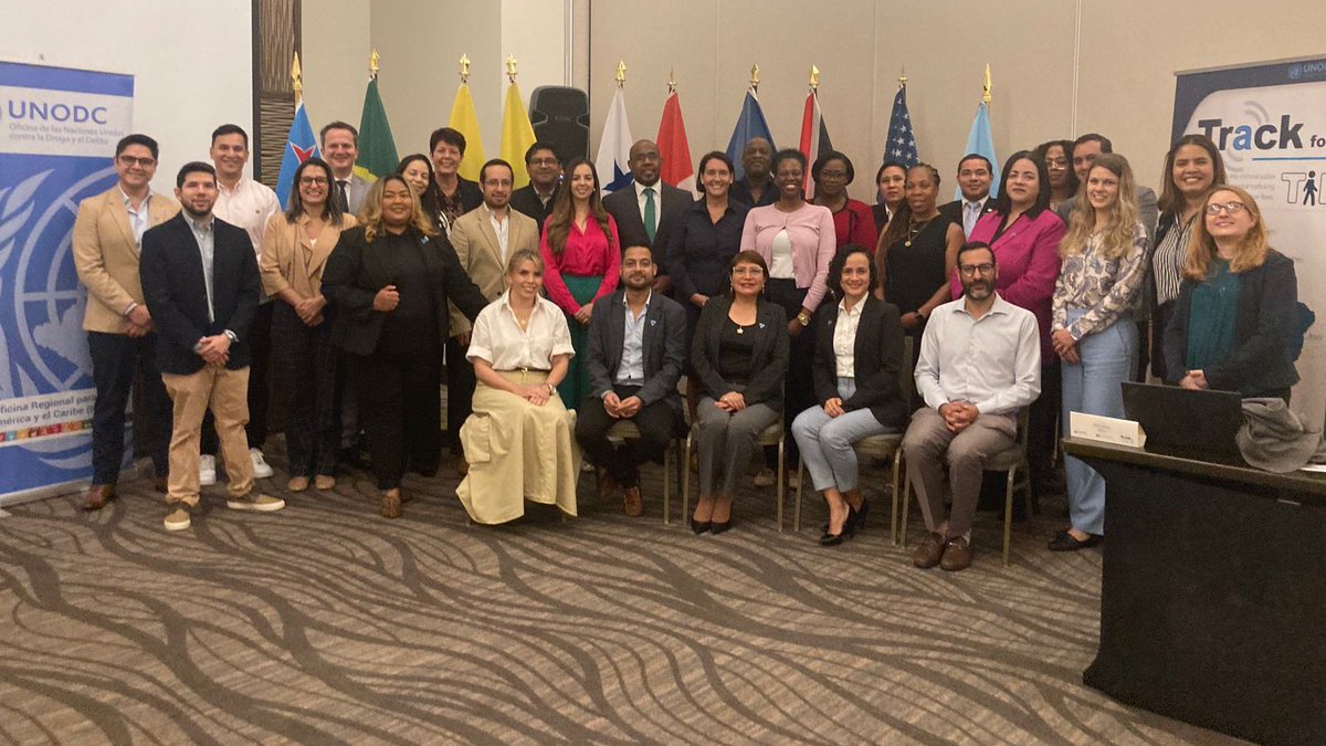 UNODC_ROPAN's tweet photo. En #Panamá 🇵🇦delegados de 8⃣ países de Suramérica y el Caribe participan de un Foro de Intercambio Regional de Buenas Prácticas frente al delito de #TrataDePersonas en contexto de flujos migratorios.
En el marco de nuestra Iniciativa #Track4Tip
🇦🇼🇧🇷🇨🇴🇪🇨🇵🇪🇩🇴🇹🇹🇵🇦 https://t.co/zH6XQFV5Lv