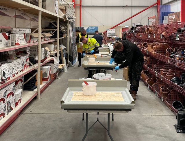 TGBUILDERSM's tweet image. Thanks to @ResTecRoofing for taking the time to organise another fantatsic Training Course for the GRPRoof system, this time at our #Bridgnorth branch. 
#grproof #recycledplastics #flatroofing #restec