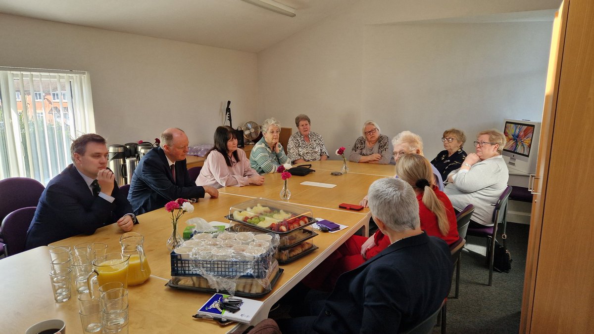 far_centre's tweet photo. Our trustees, volunteers & staff had the great pleasure to meet @AliceWiseman11 #profchriswhitty @CMO_England @NewcastleCC today, to show them our centre & talk about all the work hard our centre has done before, during & post #COVID19 #fenham #wingrove #newcastle #publichealth https://t.co/9hthDnERny