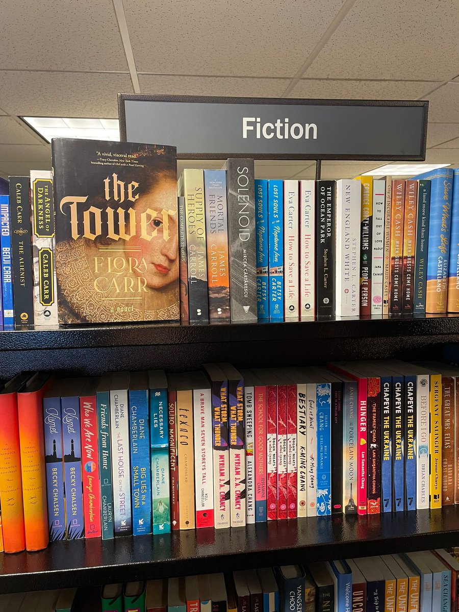 Very surreal to see THE TOWER pictured inside Barnes & Noble on Fifth Avenue 🏰🗽 Thank you for the photos, @evansrjames #TheTower #MaryQueenOfScots @BNBuzz