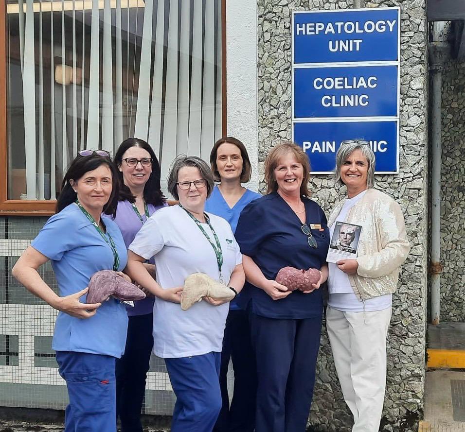 The Liver Nurses from the Hepatology Unit, University Hospital Galway showing off their livers on #WorldLiverDay! Well done ladies, raising awareness 💚👏🏻💚👏🏻💚