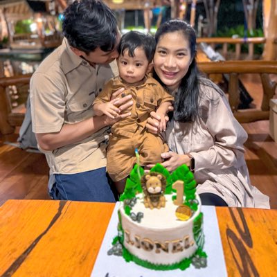 tessaluga's tweet photo. #FotoProfilBaru https://t.co/avqeojr7cz