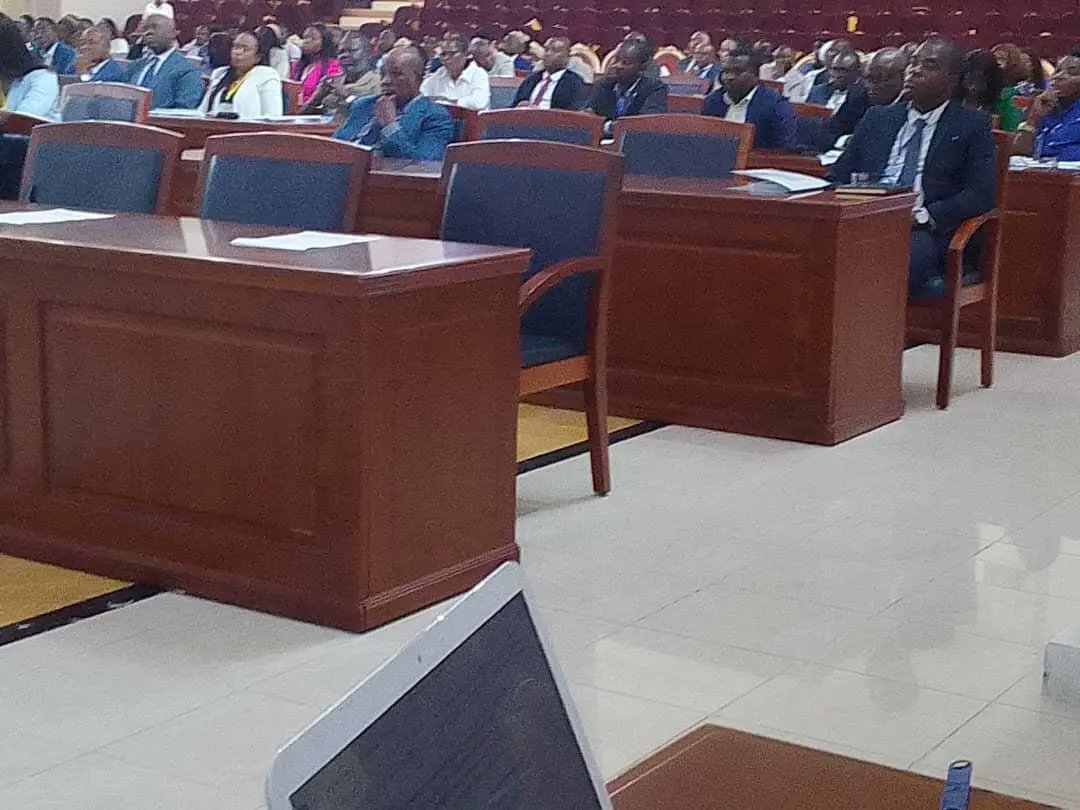 ONGmasquesalud's tweet photo. Hoy se ha celebrado la primera asamblea del Colegio de Médicos de Guinea Ecuatorial!
Queremos felicitar a GE por este gran avance en su sistema de salud y celebramos con ellos este día tan importante🙌🩵 https://t.co/HBrvNIIduc