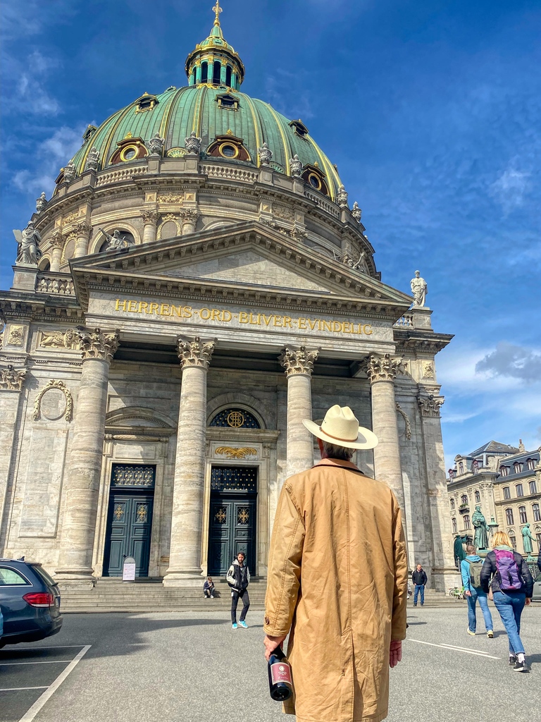 ampeloscellars's tweet photo. Back home in Denmark again!  So nice to be back in my old home town pouring wines, telling stories, hanging out with friends and family and enjoying my most favorite city. https://t.co/Va1MnSDn8S