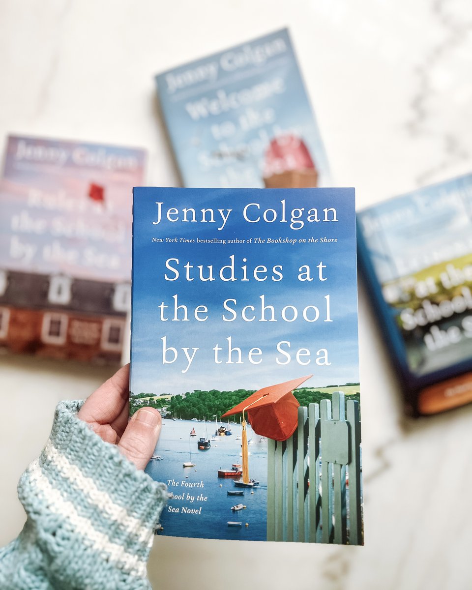 Have you read @JennyColgan's bestselling School by the Sea series yet? Set at a boarding school on the idyllic English coast, these are the perfect heartwarming reads for a sunny spring day in the park. ☀ Check out the first book in the series here: bit.ly/3VH0Vc5