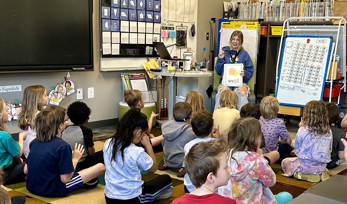 Jessica Rhoades in Mrs. Morgan’s 1st-grade classroom at Gaskill Elementary School. Just another day teaching first grade when you’re in the Future Educator program at EPIC! #thisisEPIC #youbelonghere