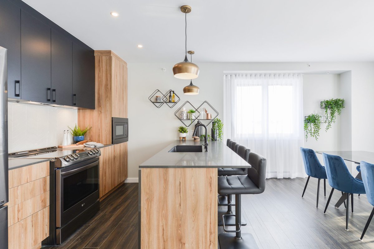 AlainRemax's tweet photo. 🔹𝑪𝑶𝑵𝑫𝑶𝑺 À 𝑽𝑬𝑵𝑫𝑹𝑬 🪁
Luxueux condos neufs disponibles maintenant à  Cité Mirabel !
Que ce soit en format 3½, 4½, 5½ ou même penthouse, nous avons des unités pour tous les goûts et besoins !

Appelez-moi pour planifier une visite : 514-887-9096 https://t.co/n2dV2n6h0X