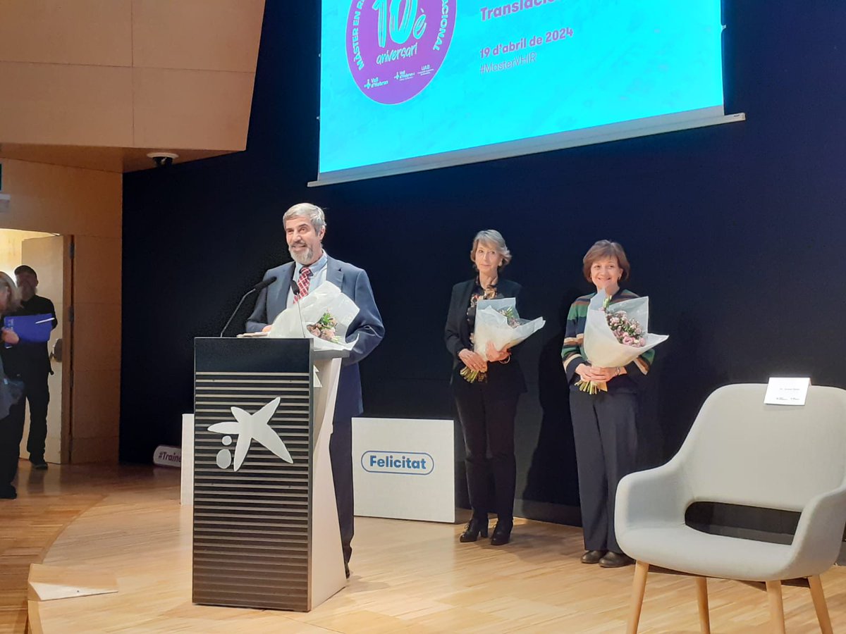 VHIR_'s tweet image. Les doctores Francina Munell i Anna Meseguer, com a antigues coordinadores del #MasterVHIR, i el Dr. @JosepQuerSivila, com a coordinador actual, recorden els inicis del programa i els reptes i assoliments durant aquests anys.