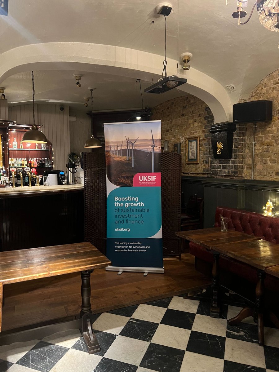 Last week, we hosted our member social evening, sponsored by @VerityPlatform. We really enjoy networking and connecting with our members and we're looking forward to our next social event. If you're keen on attending, get in touch with us at events@uksif.org