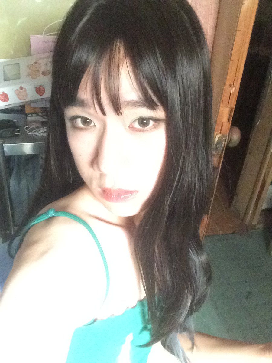 prejudice0806's tweet photo. 谢谢，有点像小松菜奈

#伪娘 ＃cd #男の娘  #女装大佬 
＃女装男子 ＃体育生 ＃肌肉男 #伪娘母狗  #伪娘骚货  ＃骚0 #骚逼 
＃福建 #厦门 ＃漳州 https://t.co/RjyijnsVCI